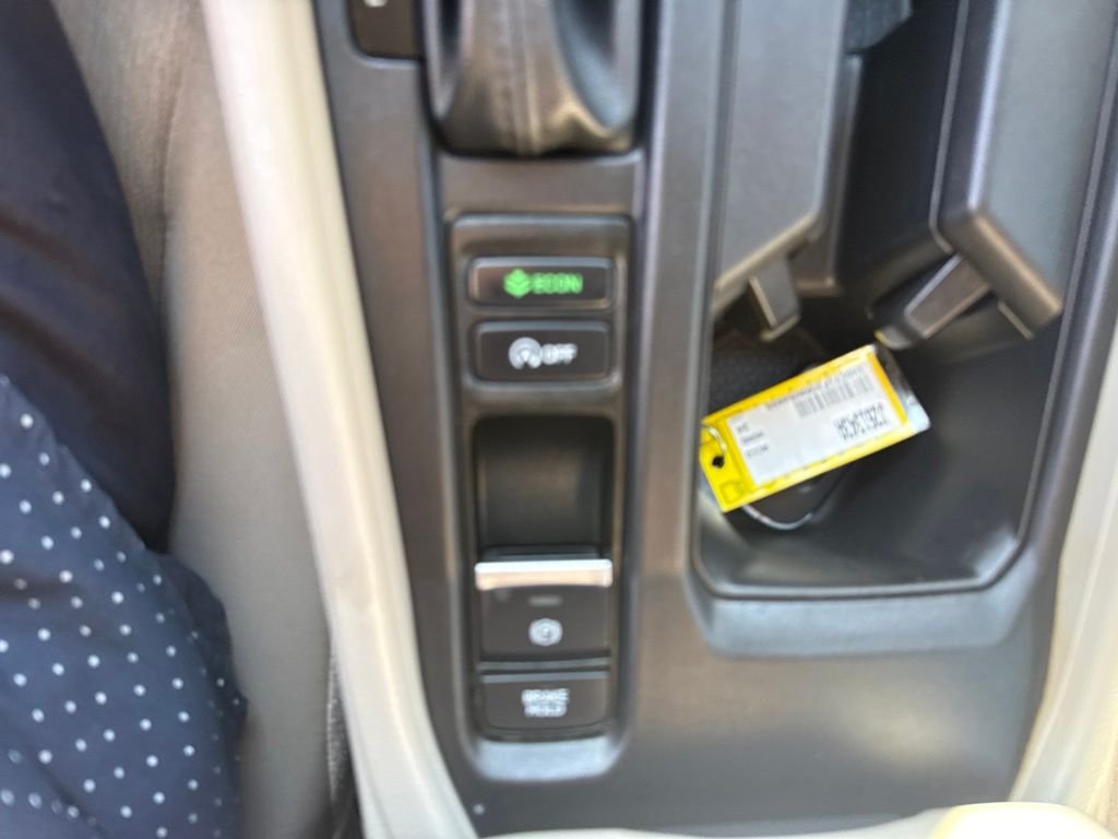 Used 2024  Honda LX image 24