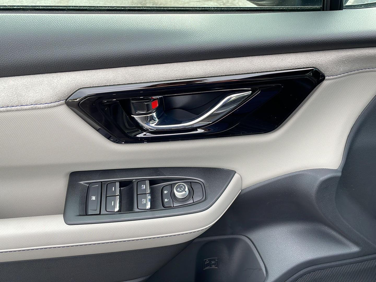 New 2026 MAGNETITE GRAY METALLIC Subaru Limited image 11