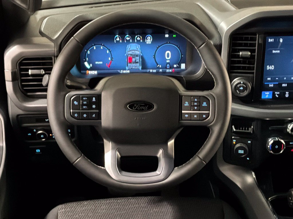 New 2026 Oxford White Ford XLT image 10