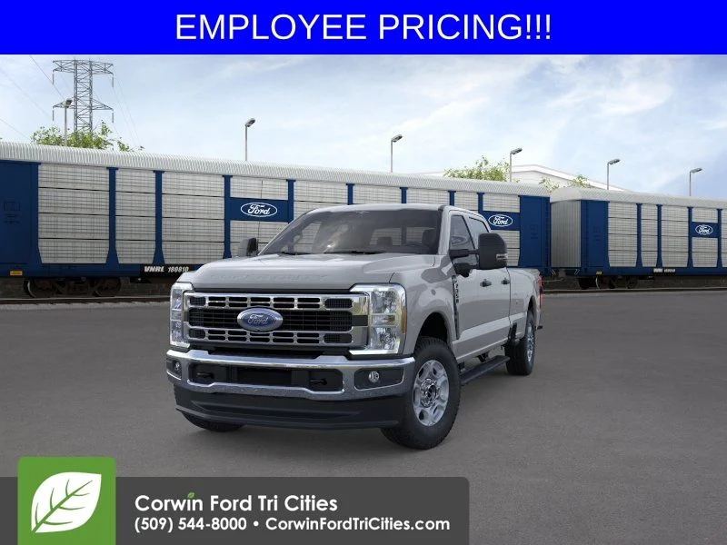 New 2026 Avalanche Ford XLT image 3