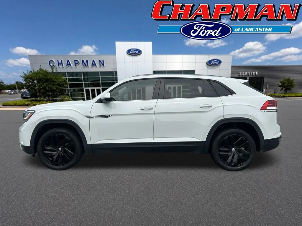 Used 2021 Pure White Volkswagen 2.0T SE w/Technology image 2