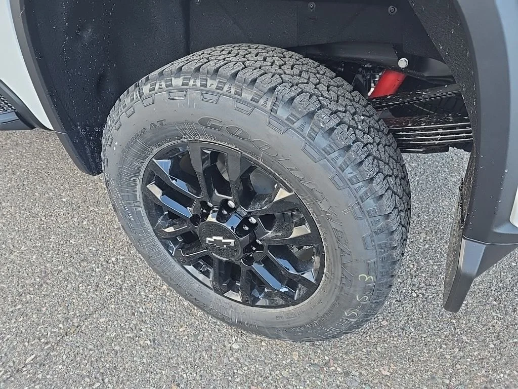 2026 Chevrolet Silverado 3500 HD LTZ - Photo 32