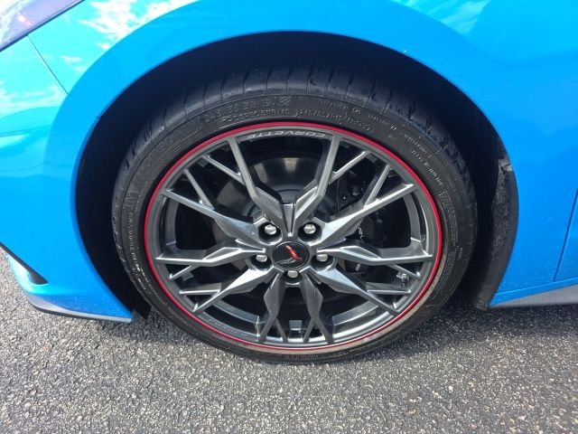 Used 2024 Blue Chevrolet Stingray image 12