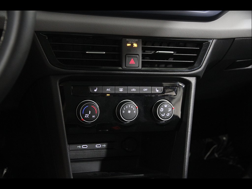 Used 2023 GRAY Volkswagen 1.5T SE 4Motion image 14