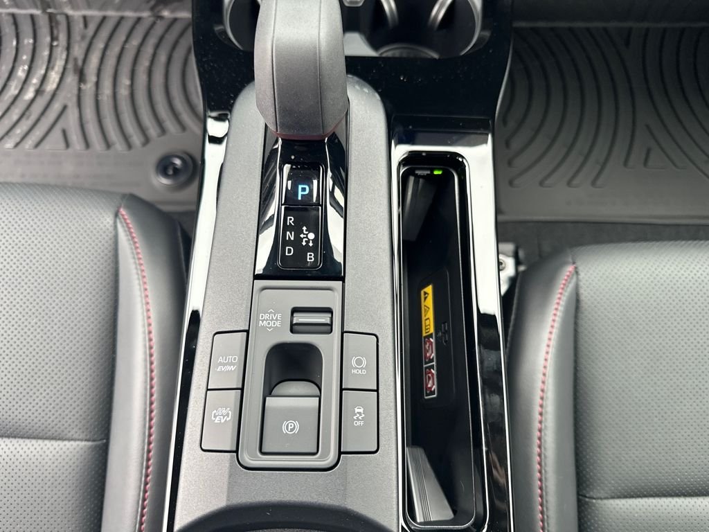 2026 Toyota Prius Plug-in Hybrid XSE Premium - Photo 19