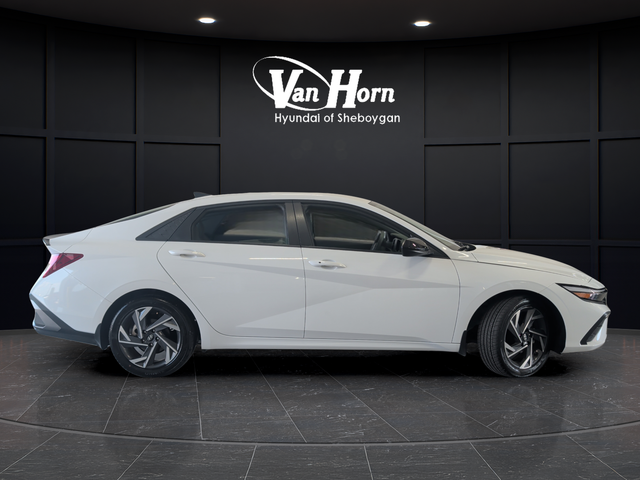 Certified Used 2025 Serenity White Hyundai SEL Sport image 8