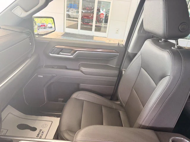 Used 2024 Sterling Gray Metallic Chevrolet LT Trail Boss image 30
