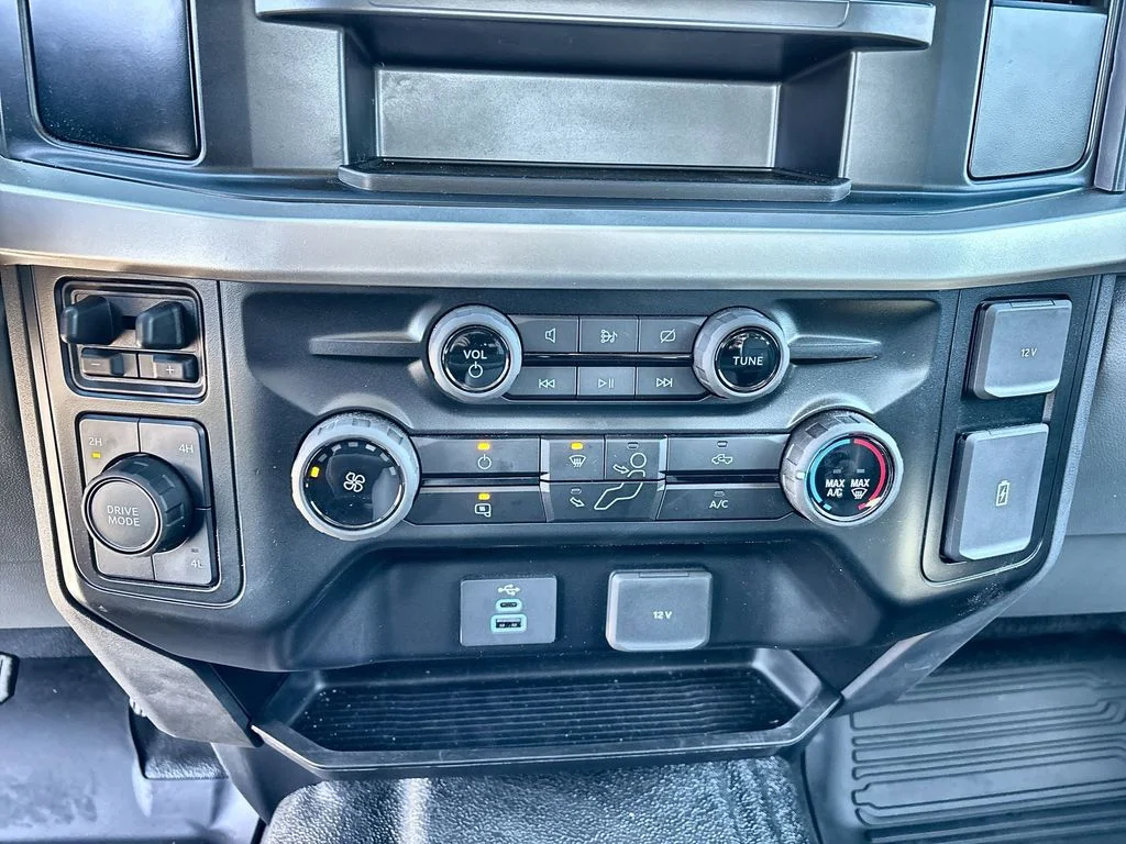 Used 2024 White Ford XL image 16