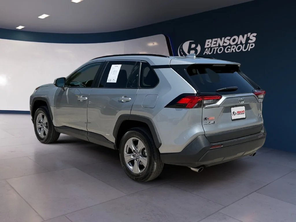 Used 2025 Silver Toyota XLE image 3