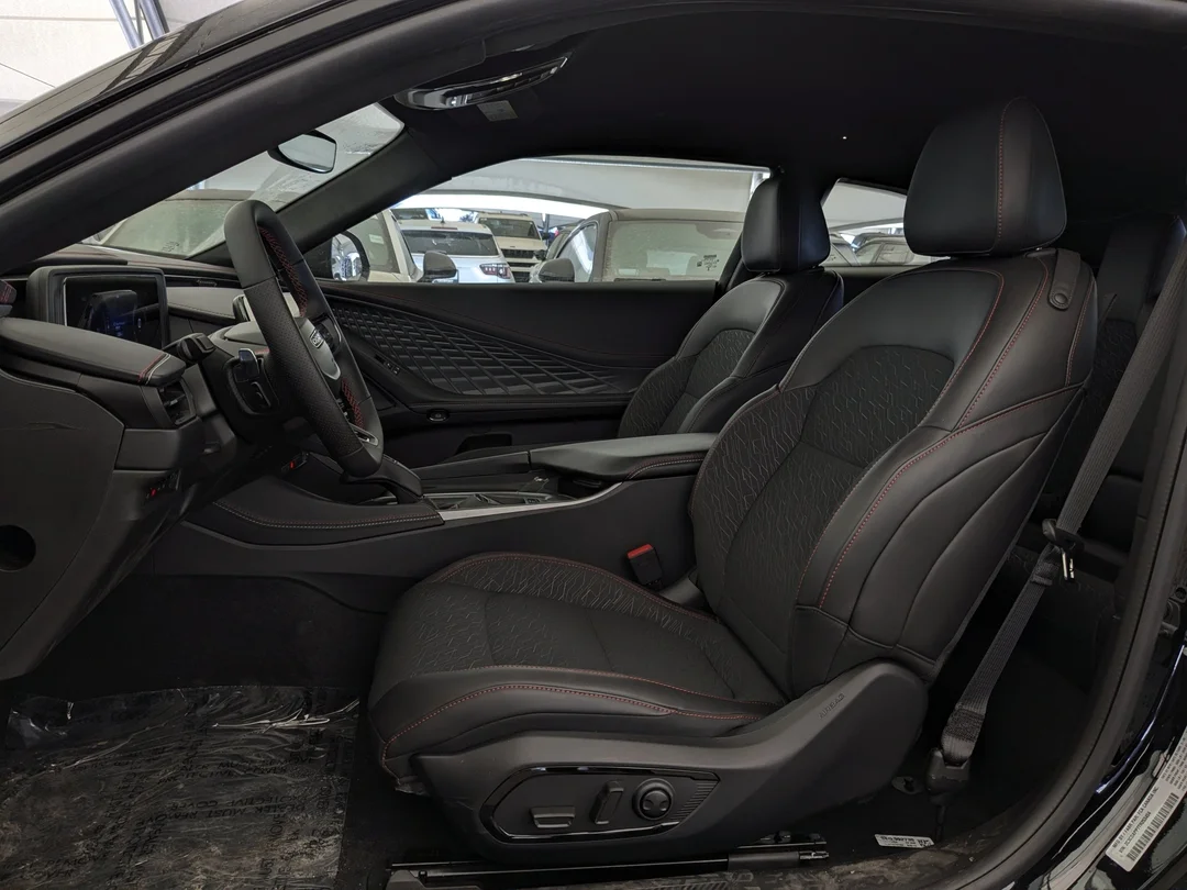 New 2026 Black Dodge R/T - - AWD - Blacktop Package - Driver Convenience Group - 3.0L Hurricane SO Twin Turbo & More! image 15