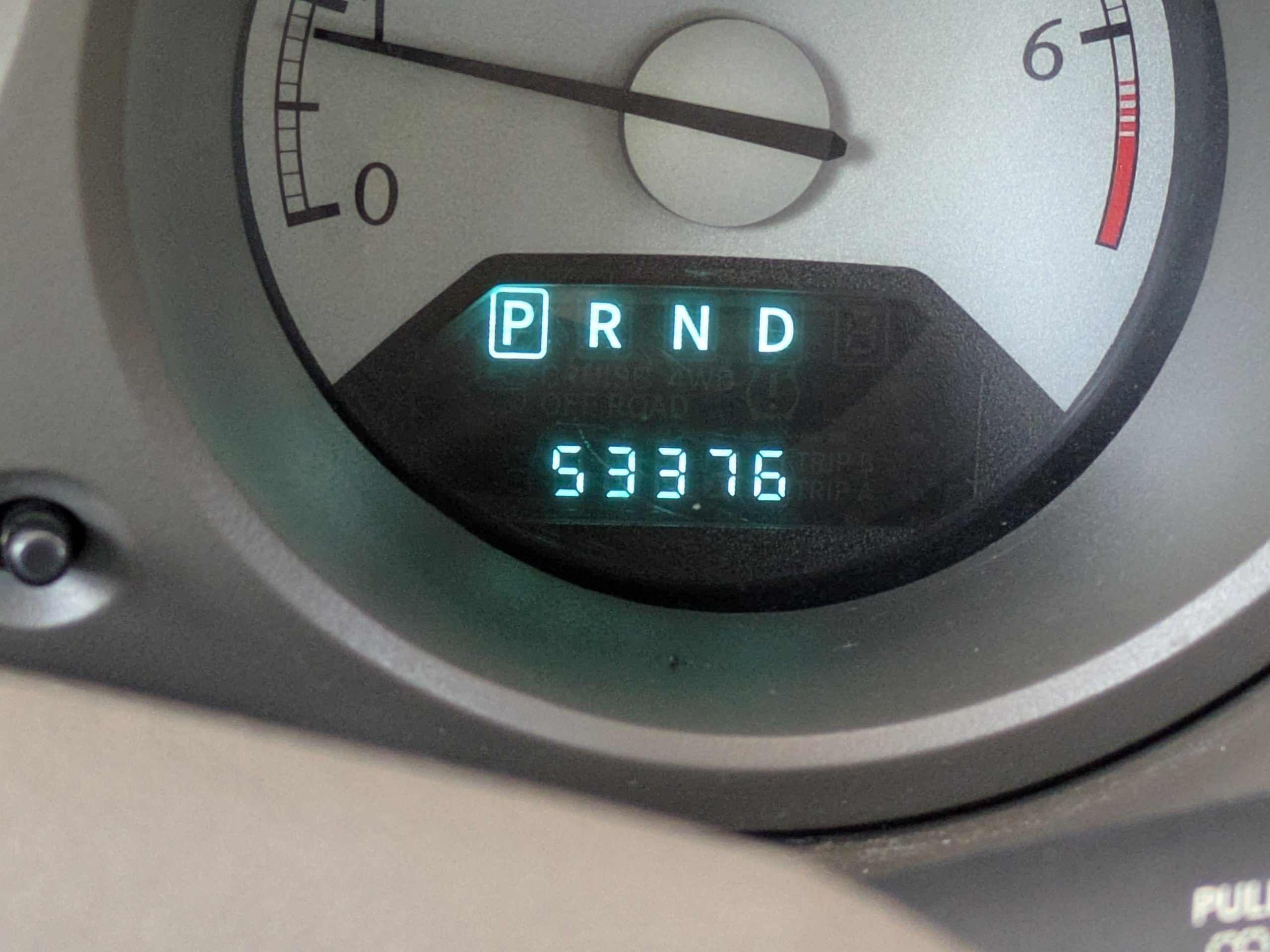 Used 2007 Linen Gold Pearl Metallic Chrysler Base image 24