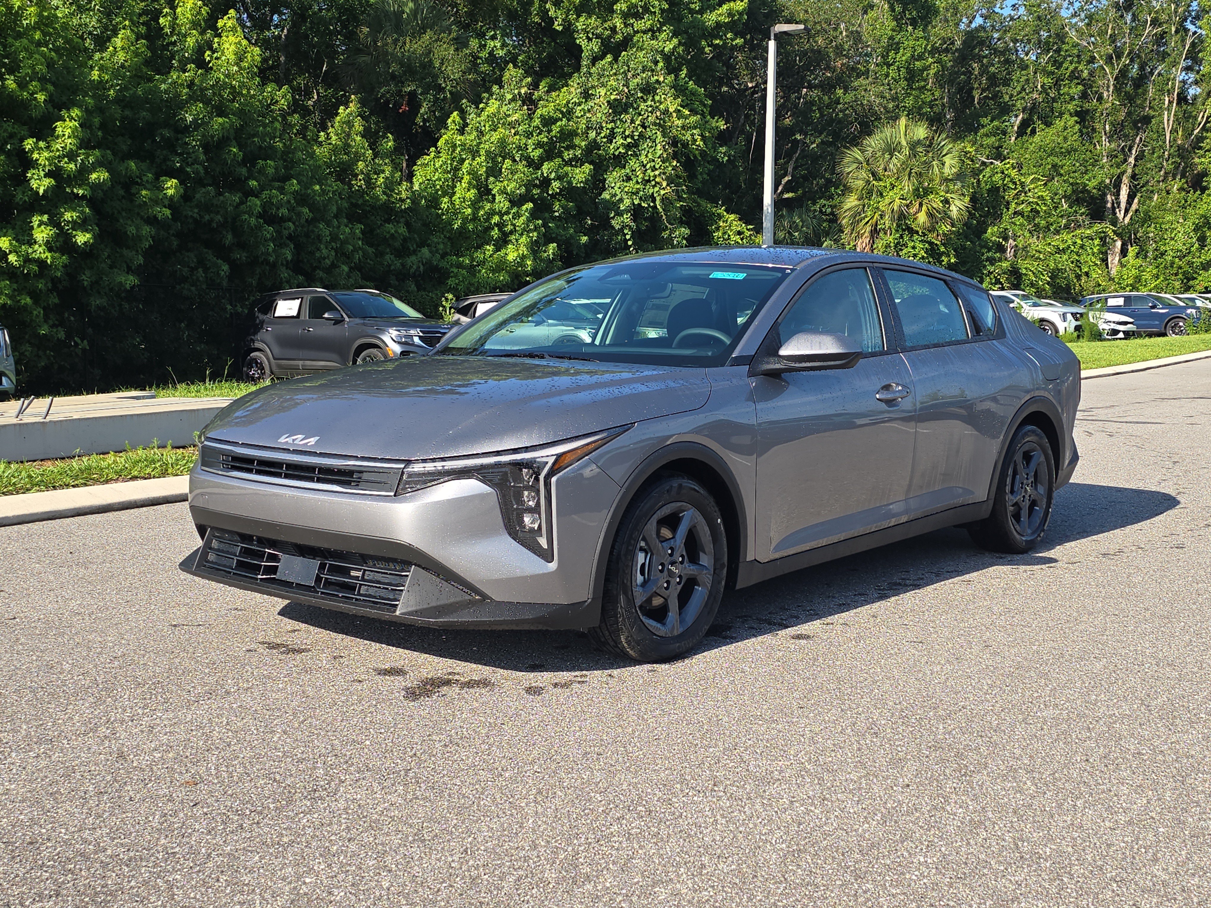 New 2026 Steel Gray Kia LXS image 4