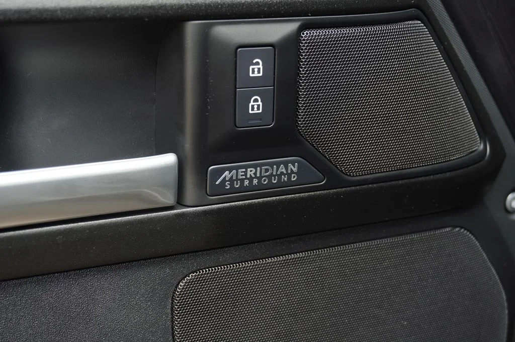 New 2026 Carpathian Grey Land Rover V8 image 11