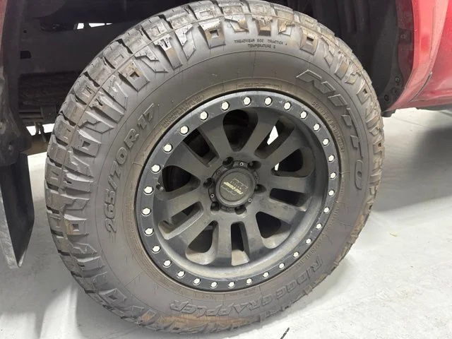 Used 2019 Red Toyota SR5 image 6