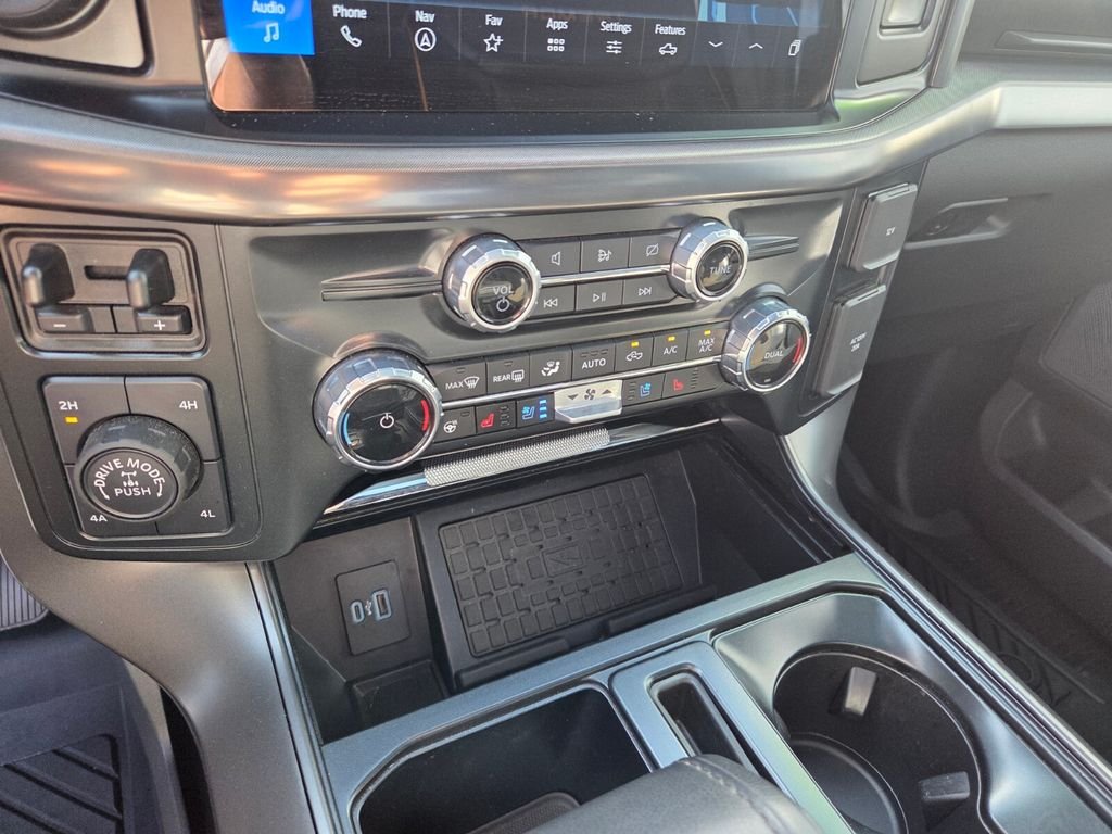 Used 2024 White Ford Tremor image 25