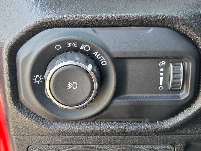 Used 2024 Red Jeep Sport S image 26