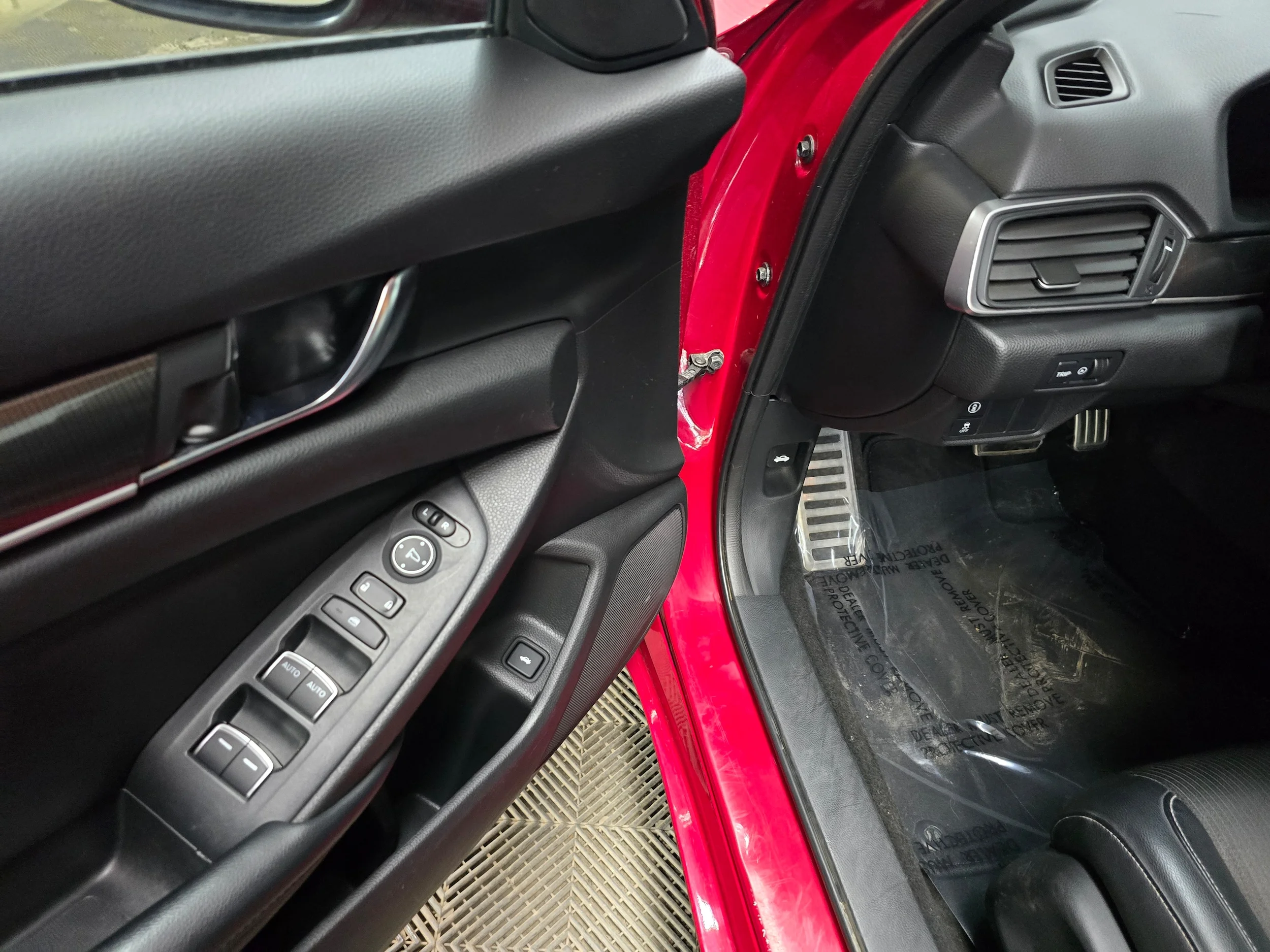 Used 2018 San Marino Red Honda Sport image 16