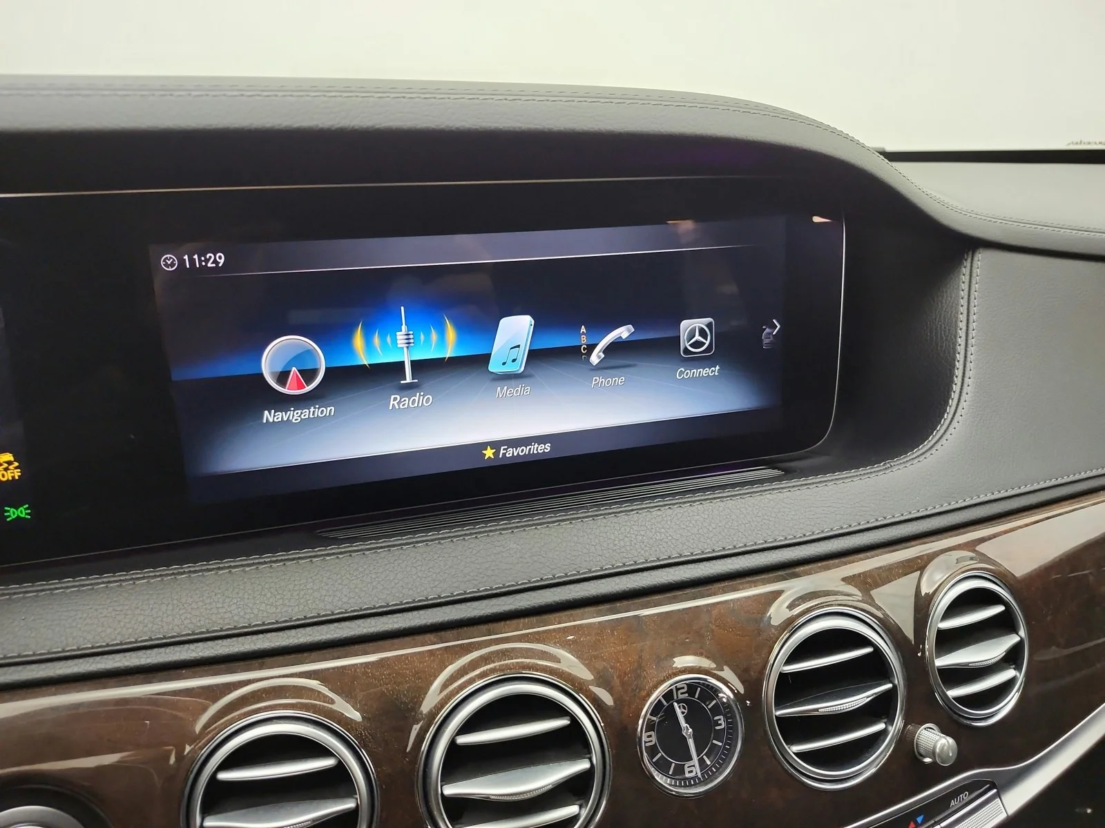 Used 2020 designo Diamond White Mercedes-Benz S 560 Sedan image 10
