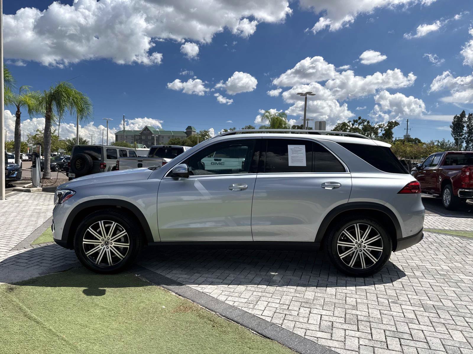 Used 2025 Silver Mercedes-Benz 350 image 3