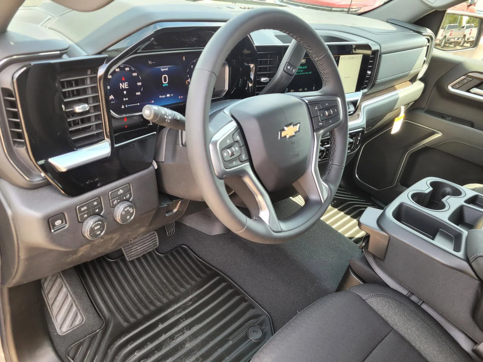 2026 Chevrolet Silverado 1500 LT - Photo 15