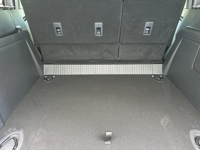 New 2026 Marsh Gray Ford Badlands® image 42