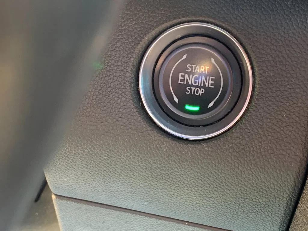 Used 2025 Black GMC Denali image 26