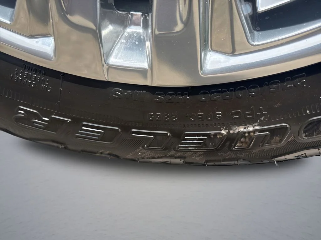 New 2026 Glacier White Tricoat GMC Denali image 38