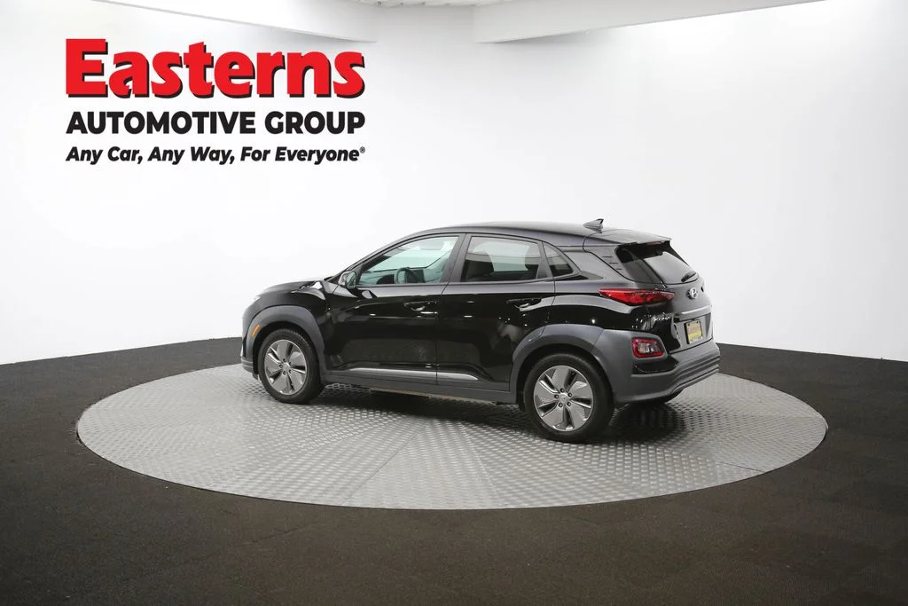 Used 2021 Black Hyundai Ultimate image 61