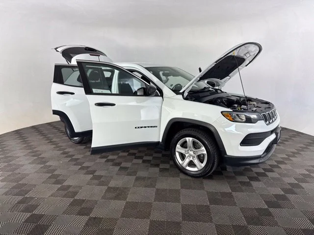 Used 2023 White Jeep Sport image 14