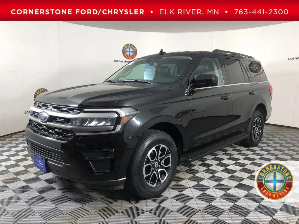 Used 2024 Black Ford XLT image 1