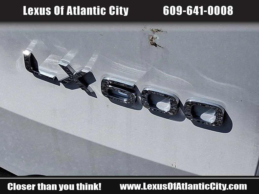 New 2026 Eminent White Pearl Lexus LUXURY image 5