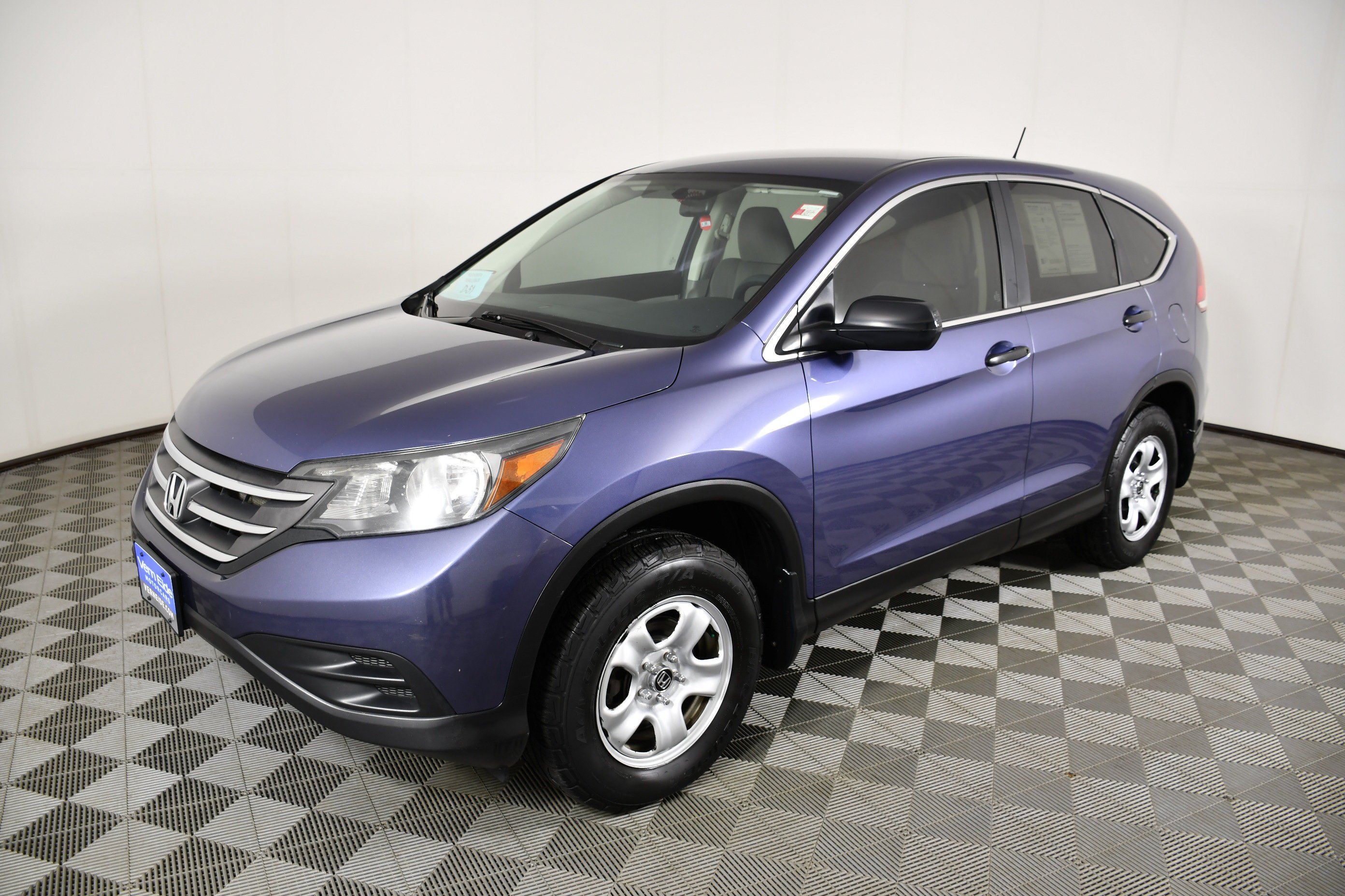 Used 2014 Twilight Blue Metallic Honda LX image 10