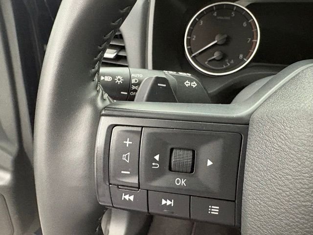 Used 2025 Blue Nissan SV image 16