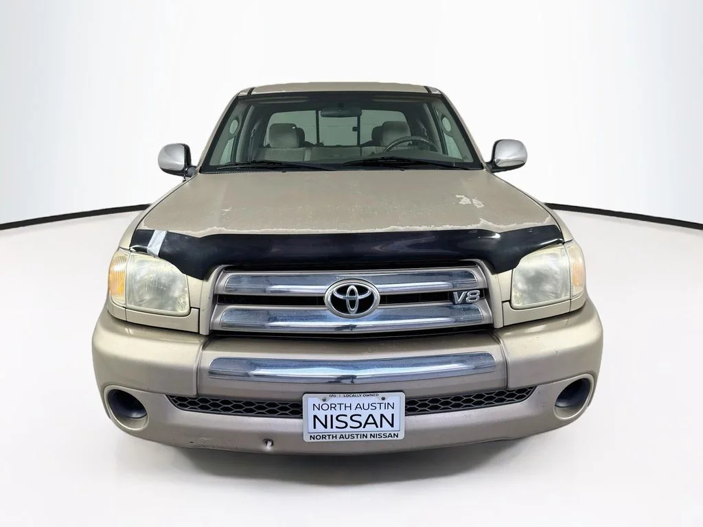 Used 2006 Beige Toyota SR5 image 2