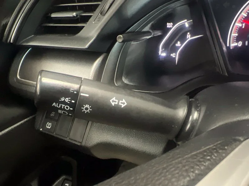 Used 2016 Gray Honda LX image 20