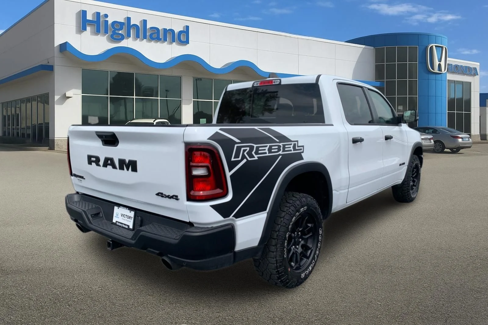 Used 2025 White Ram Rebel image 5