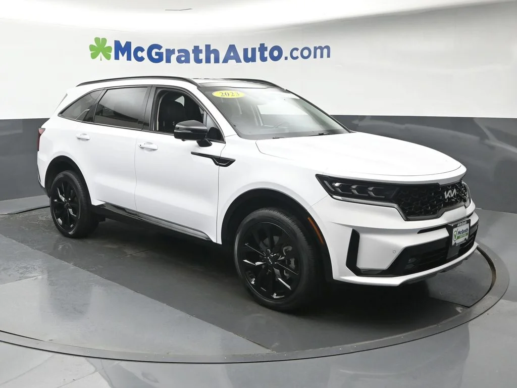 Certified Used 2023 White Kia SX-Prestige image 2