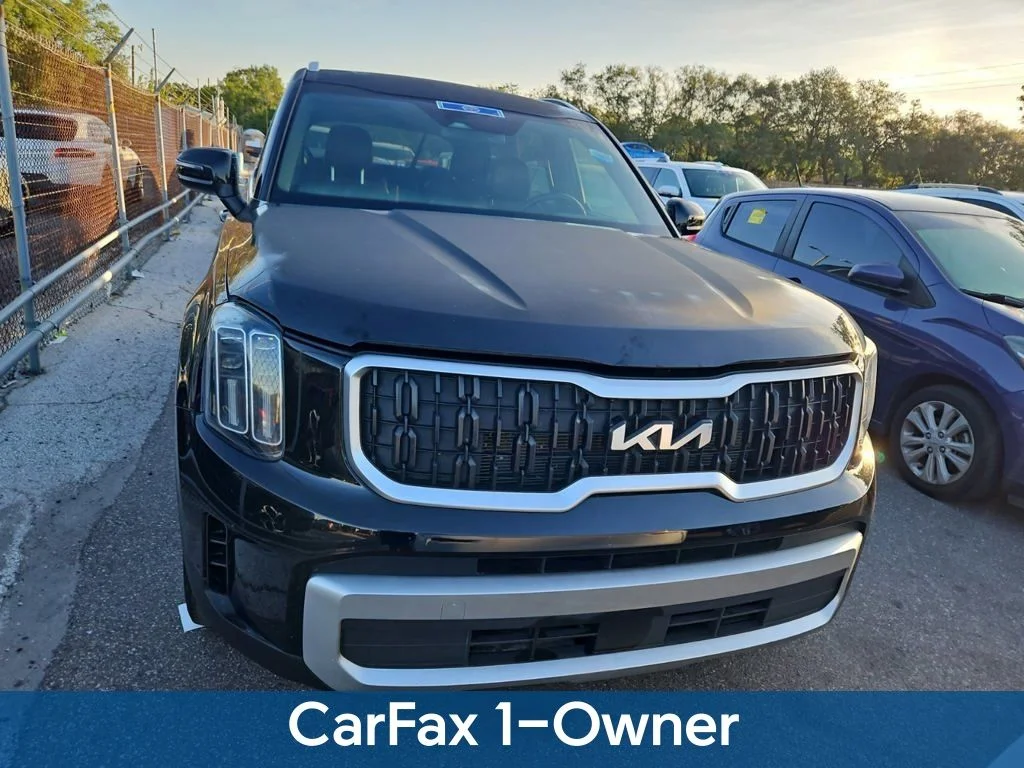 Used 2024 Black Kia EX image 3