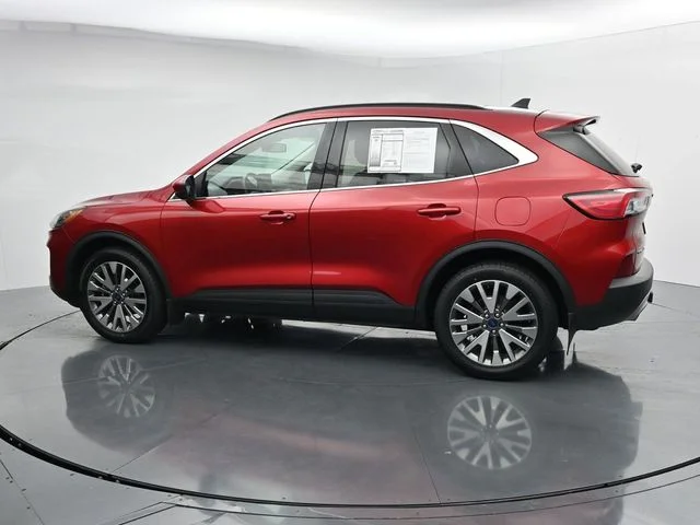 Used 2022 Red Ford Titanium image 5