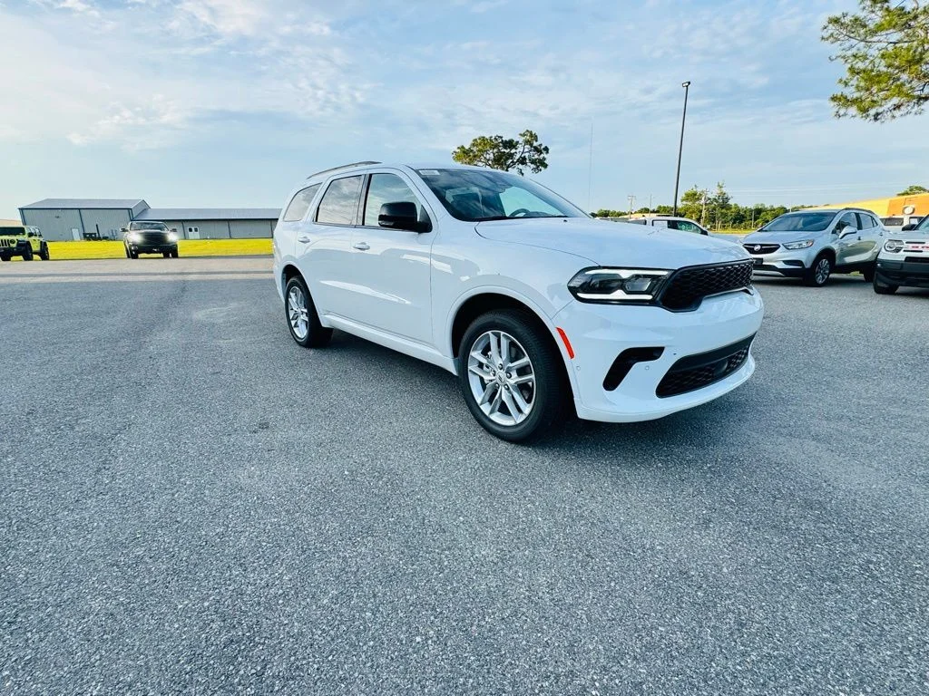 New 2026 White Knuckle Clear-Coat Exterior Paint Dodge GT Plus image 7