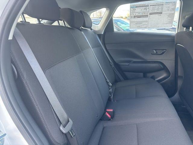 New 2026 Atlas White Hyundai SE AWD image 13