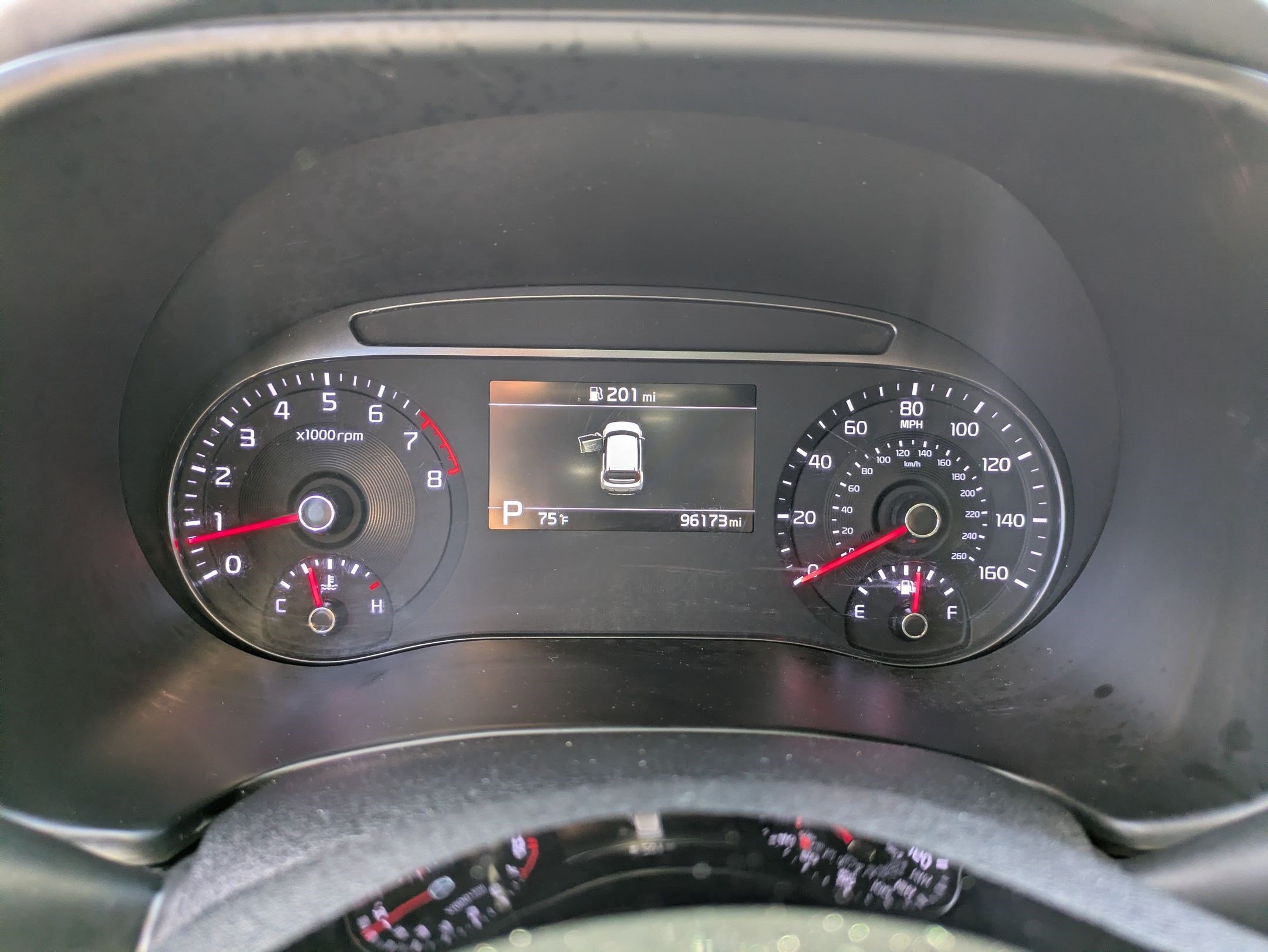 Used 2021 Snow White Pearl Kia Turbo image 19