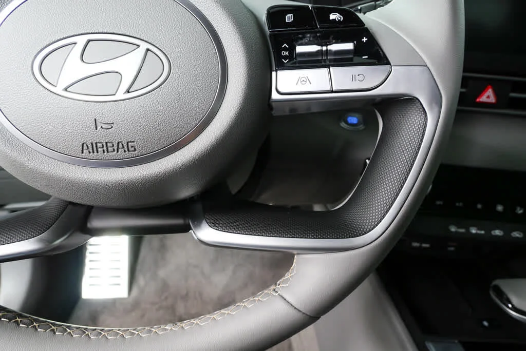 New 2026 Abyss Black Hyundai SEL Sport image 20