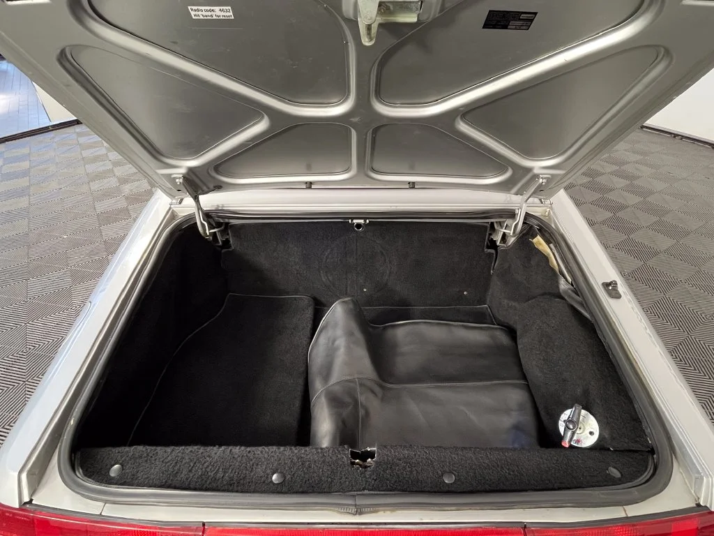 Used 1991 Silver Alfa Romeo MK IV image 15