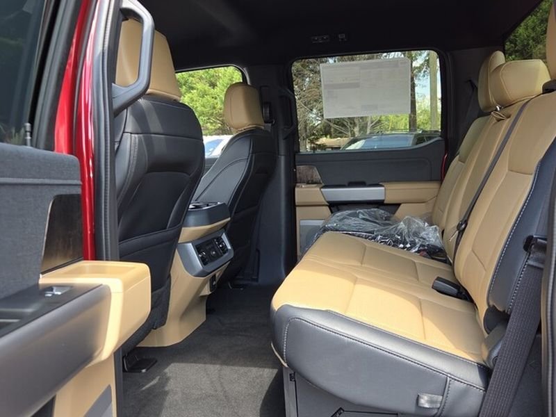 New 2026 Ruby Red Metallic Tinted Clearcoat Ford F-250® Lariat® image 9
