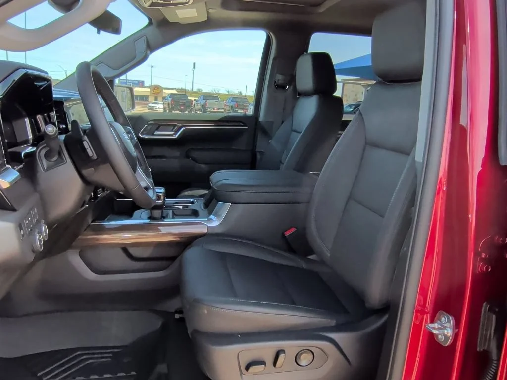 2026 Chevrolet Silverado 1500 LT Trail Boss - Photo 12