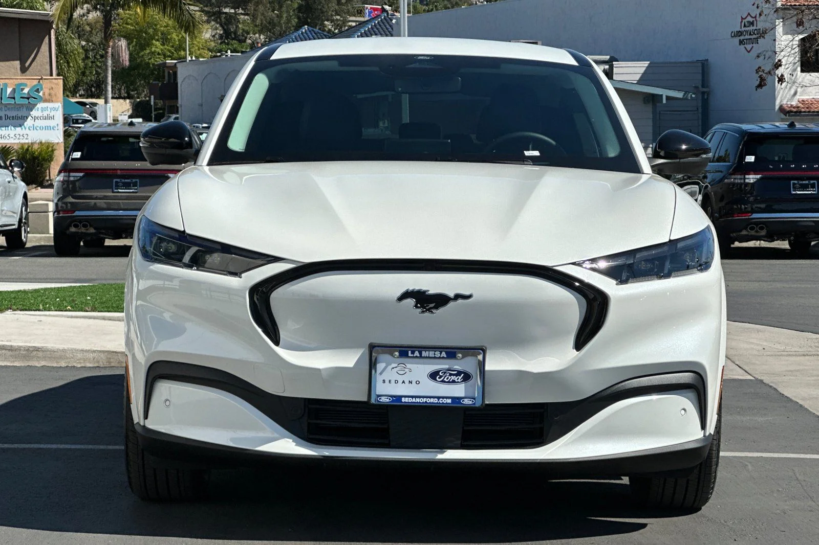 New 2026 Star White Metallic Tri-coat Ford Premium image 8