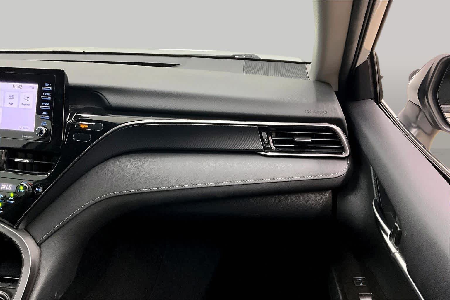 Used 2024 Ice Edge Toyota SE image 17