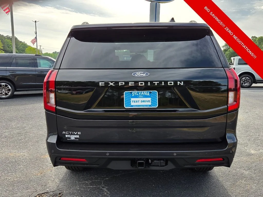 New 2026 Dark Matter Gray Metallic Ford Active image 9