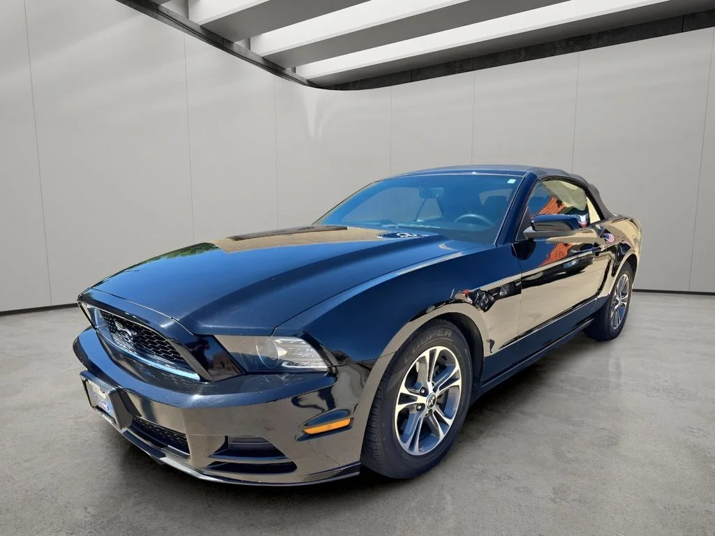 Used 2014 Black Ford Base image 11